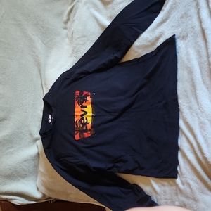 Men's Tee longsleeve..black..never wear...Levi's brand...size med
